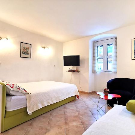 Old Town Boskovic Apartment كوتور المظهر الخارجي الصورة