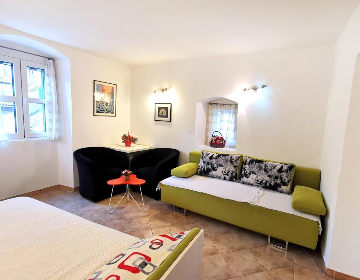 Old Town Boskovic Apartment كوتور المظهر الخارجي الصورة